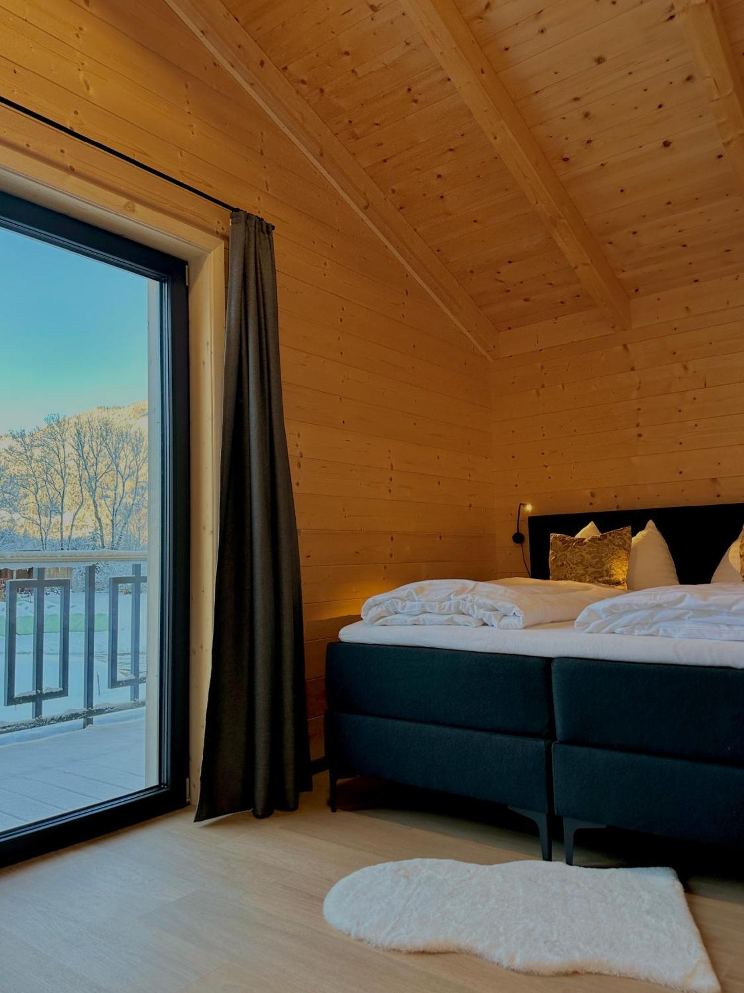 Clofers Nature Chalets Obermoeschach Hermagor-Pressegger See Rom bilde